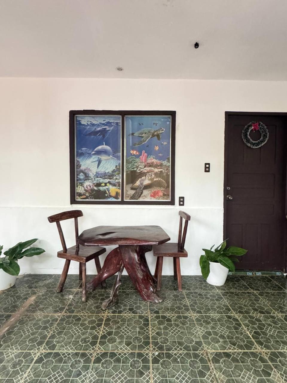 Aquaholik Traveler'S Lodge Эль-Нидо Экстерьер фото
